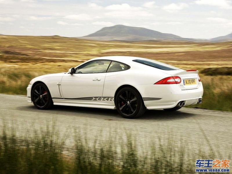  XKR