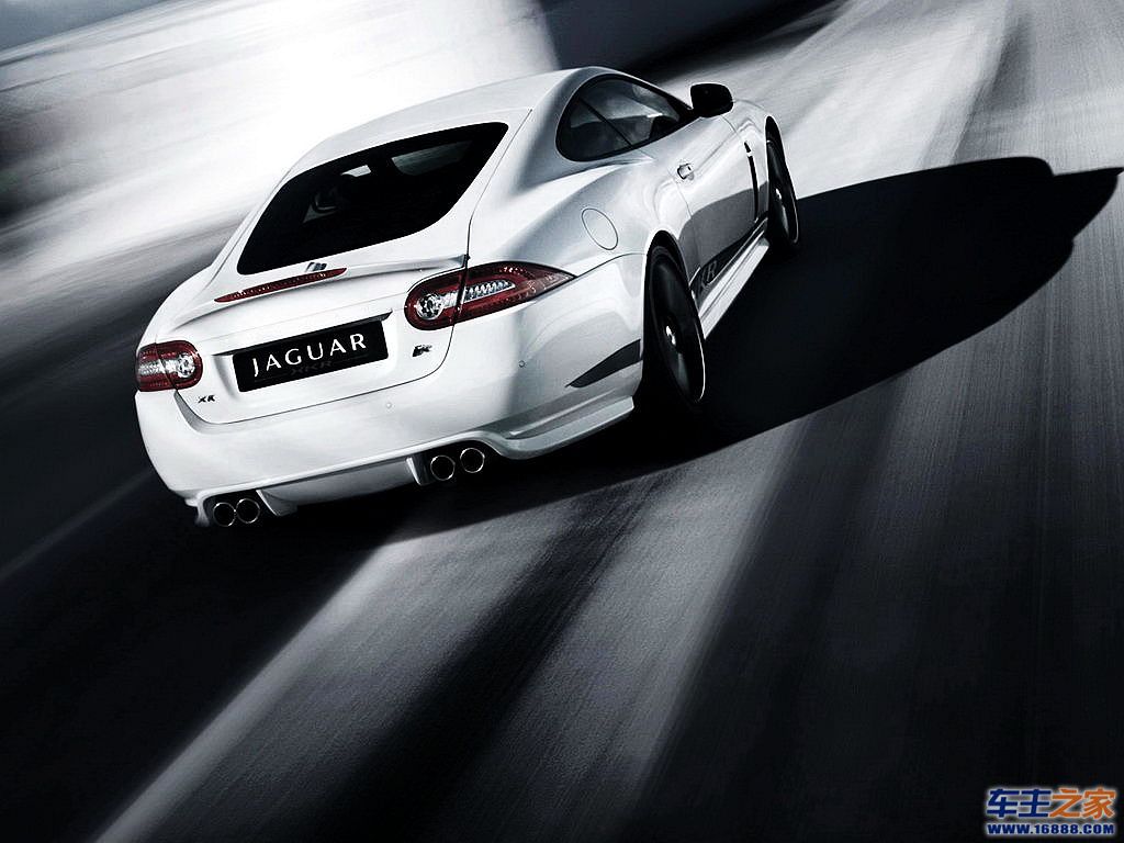  XKR