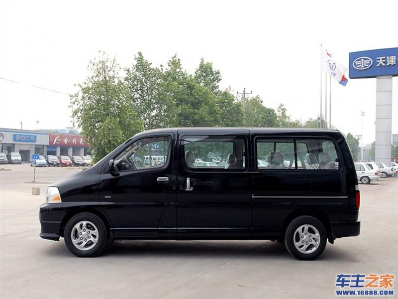 阁瑞斯黑色 阁瑞斯车身右侧