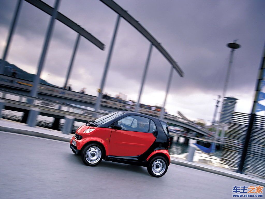 smart fortwo红色 smart fortwo