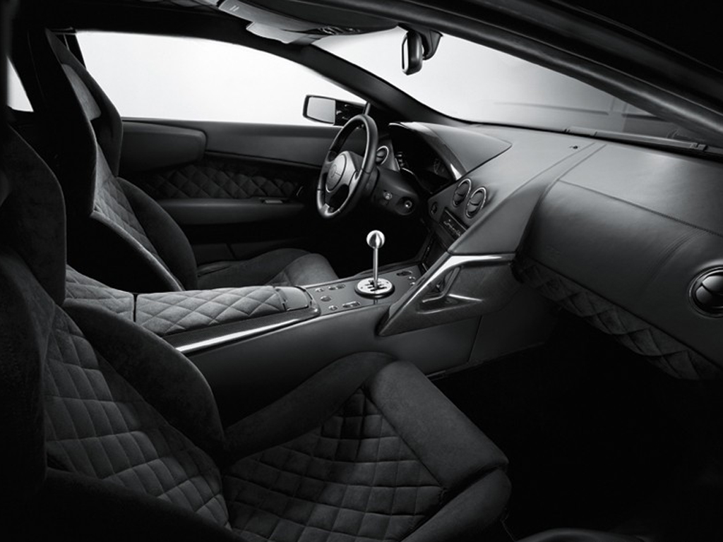 灰色murcielago 07款 lp 640前排空间|murcielago内饰图片 – 车主之