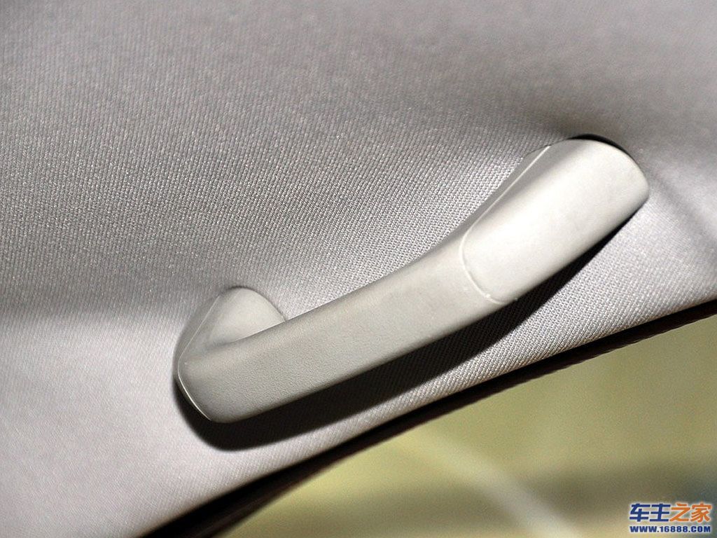 力帆x60车顶扶手