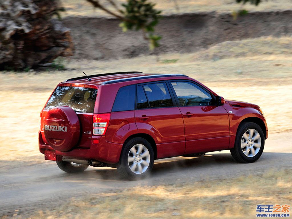 汽车图库 铃木 进口铃木 超级维特拉(56/278) 外观 红色 超级维特拉