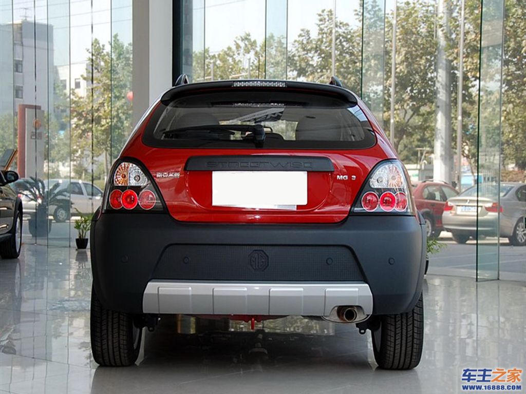 名爵3sw红色 mg 3sw车身右侧