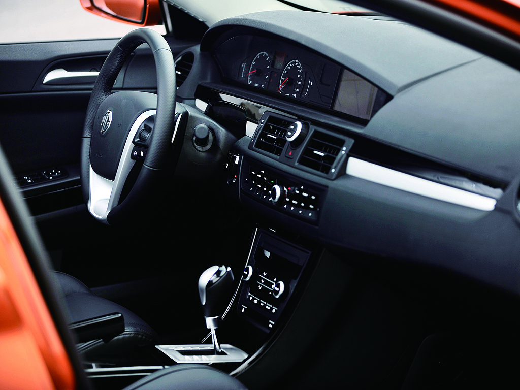 名爵6mg 6内饰图