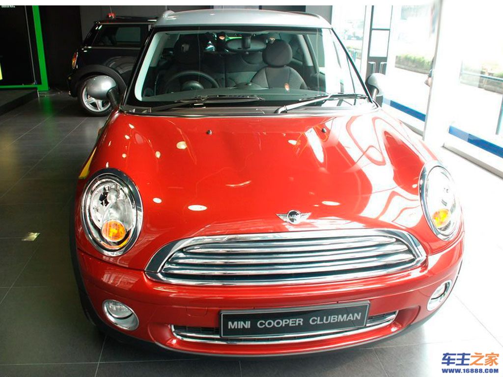 MINI CLUBMAN红色 MINI CLUBMAN