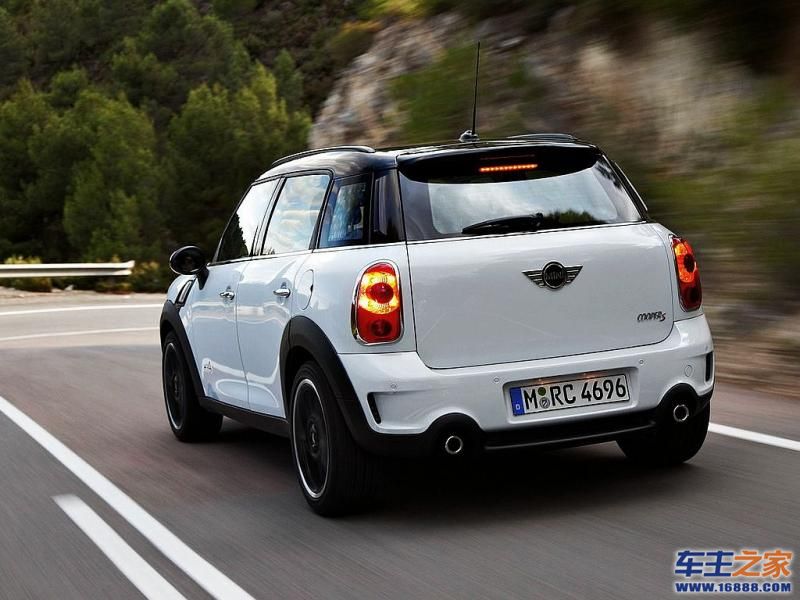 MINI COUNTRYMAN白色 MINI Countryman