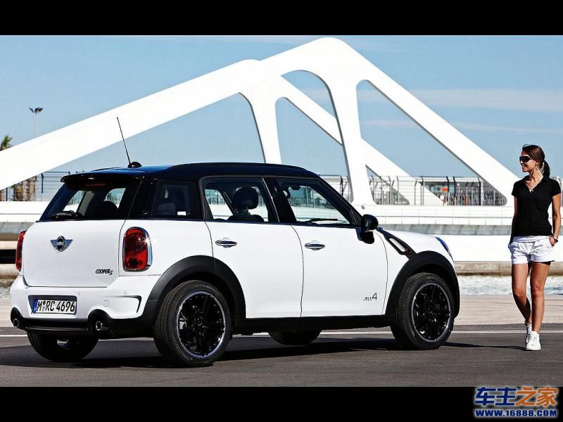 MINI COUNTRYMAN白色 MINI Countryman