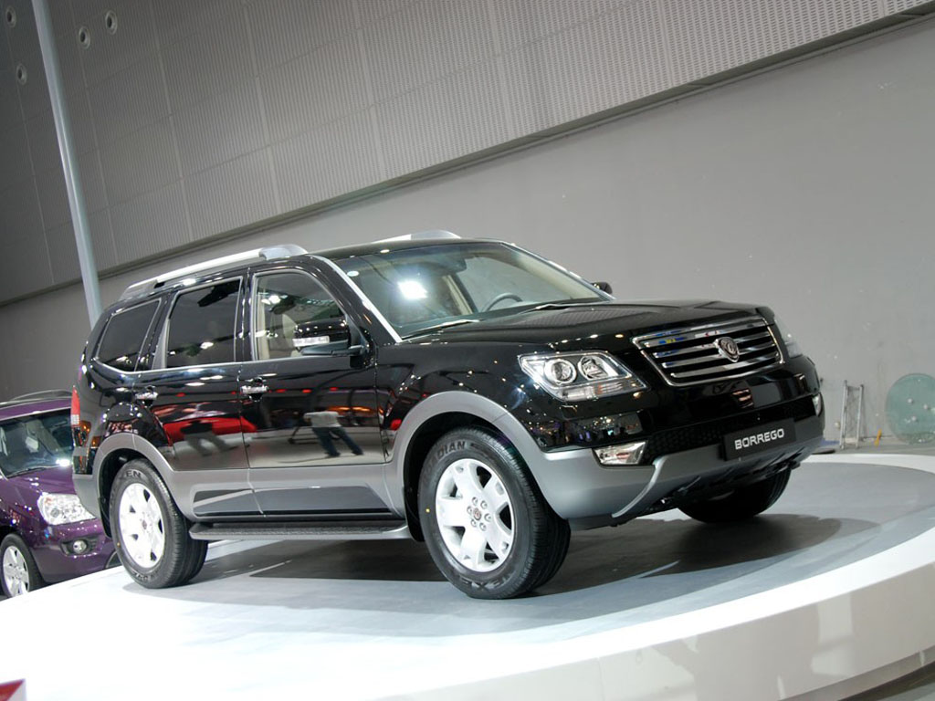 银色霸锐车侧正视|霸锐外观图片 – 车主之家