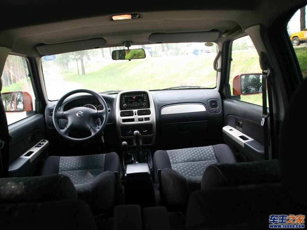 汽车图库 日产 郑州日产 帕拉丁(57/169) 内饰 帕拉丁 参考成交价