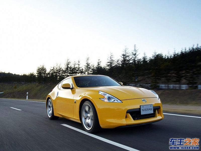 日产370Z黄色 日产370Z