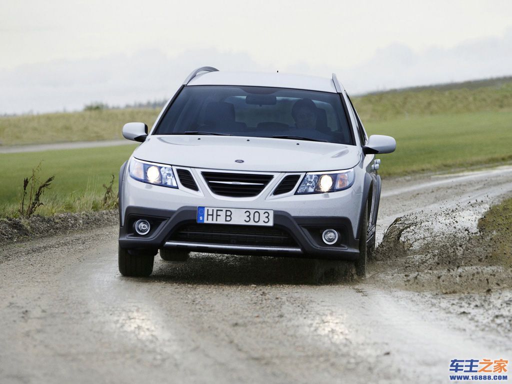 Saab 9-3白色 Saab 9-3