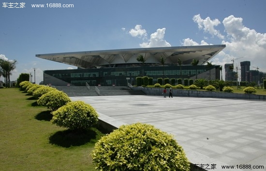 2012深圳西部国际车展 8月10日宝体盛大启幕