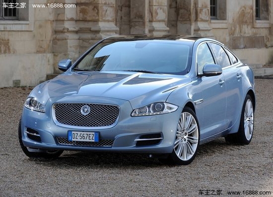 2010款 XJ 5.0L V8 全景奢华版 资料图