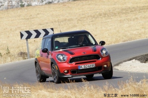 试驾2013款MINI COOPER S PACEMAN ALL4