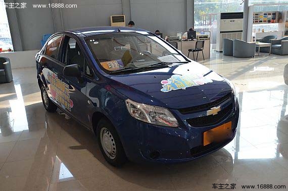 2010款新赛欧三厢1.2L手动时尚版