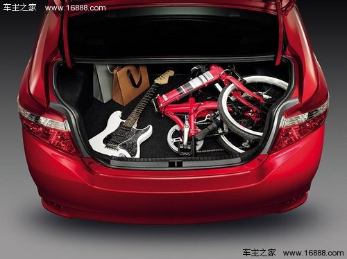 丰田新威驰三厢官图 1.5L引擎/年底上市