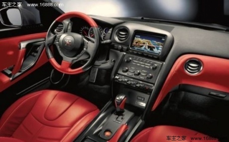 2014款GT-R上海车展上市 售150.5-153万