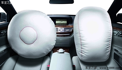 Pour assurer la sécurité de la vie, parler de l'entretien des airbags