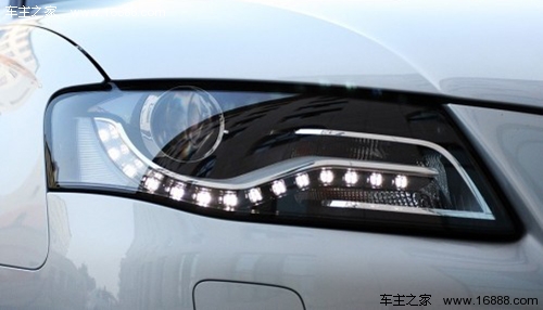 The eyes of the car teach you to perform comprehensive maintenance on the headlights
