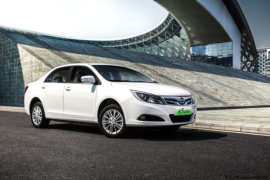 低调内涵会来电全面解读比亚迪最畅销纯电车型e5