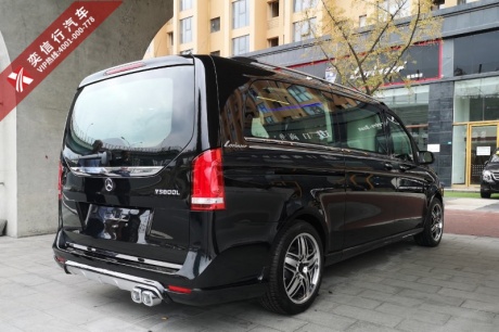 奔驰罗伦士vs600l奢华4座精美图集欣赏