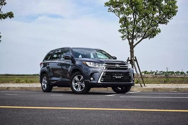 丰田汉兰达城市越野之王保有质高冰点报价