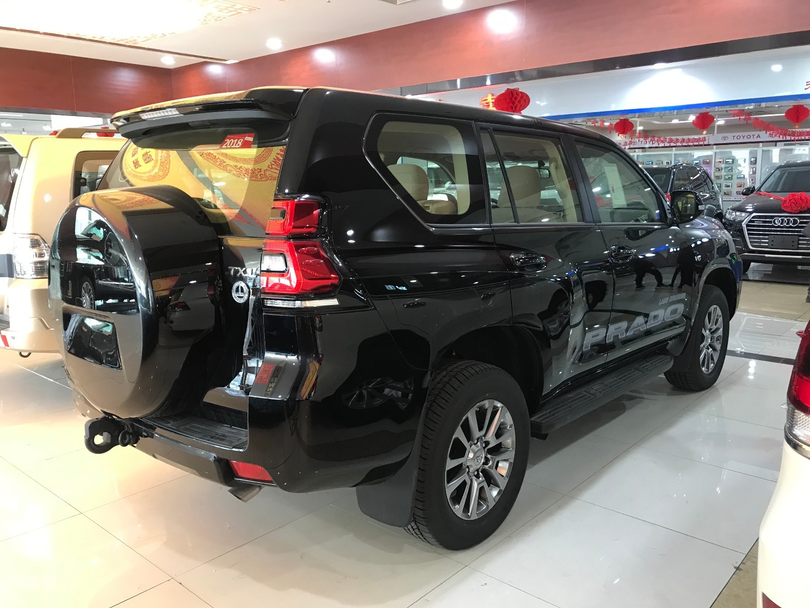 重庆平行进口霸道4000现车配置颜色齐全