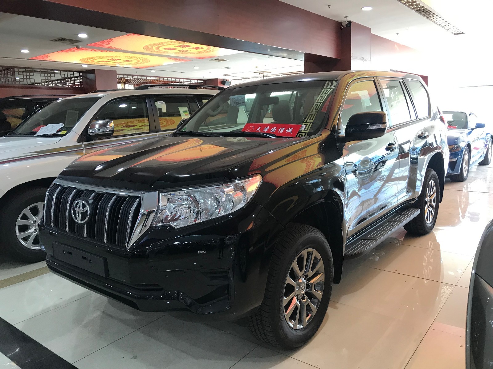 重庆平行进口霸道4000现车配置颜色齐全