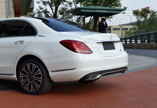 奔驰c180c260尊贵品质冰爽报价不容错过