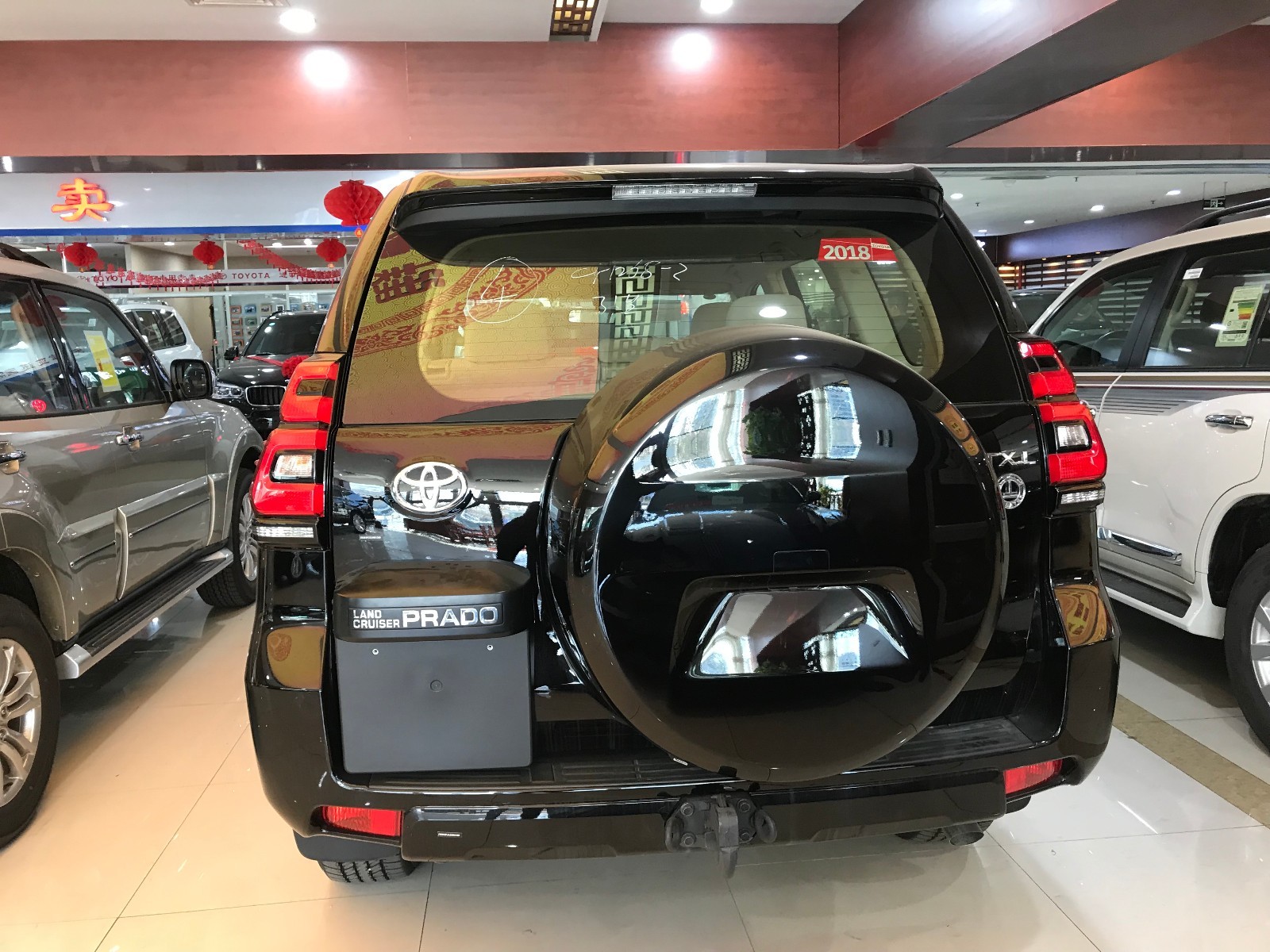 重庆平行进口霸道4000现车配置颜色齐全