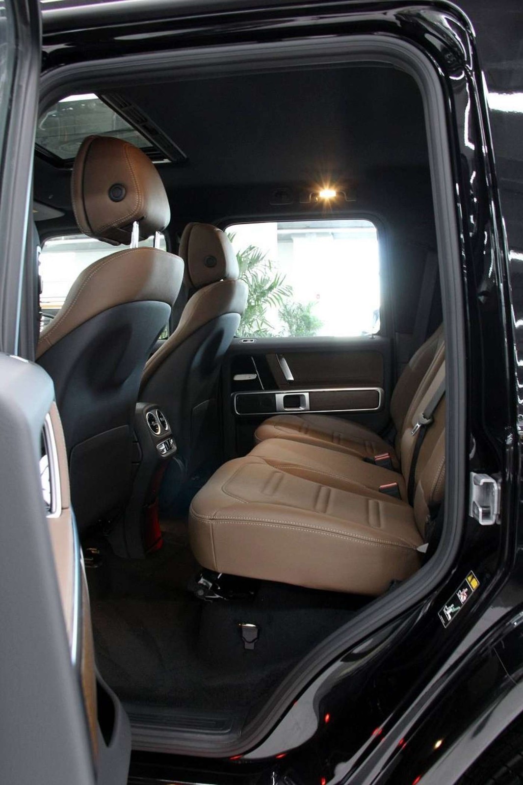 2020款奔驰g500平行进口版国六车配置介绍