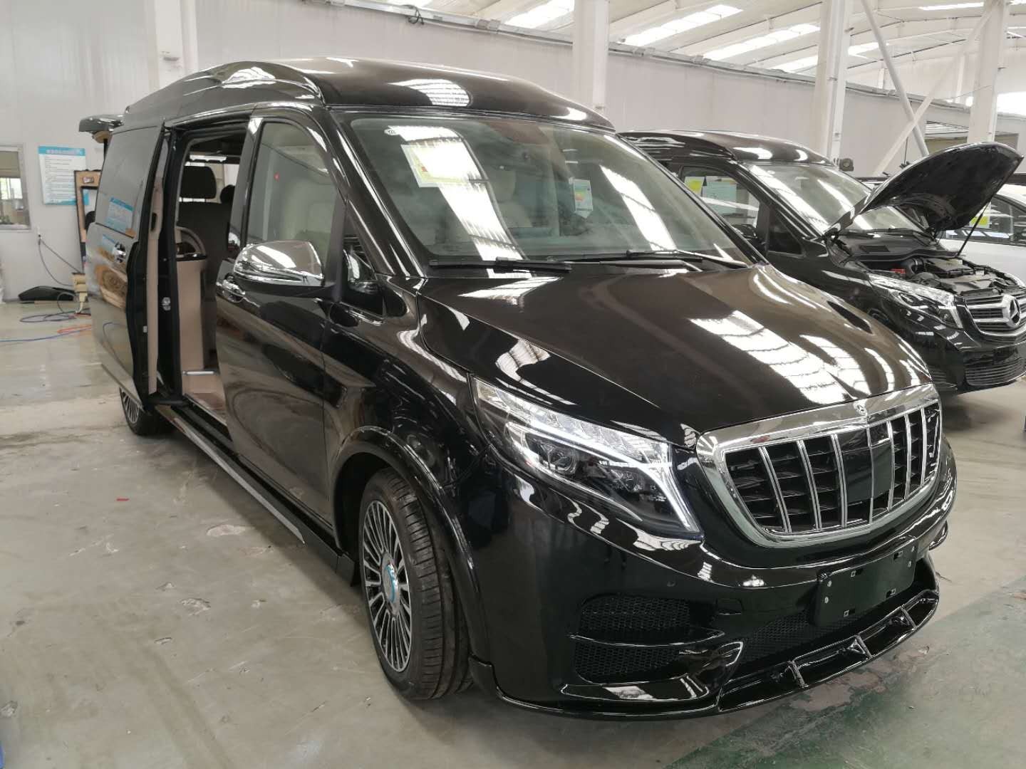 迈巴赫vs680才是真正的保姆车完爆埃尔法