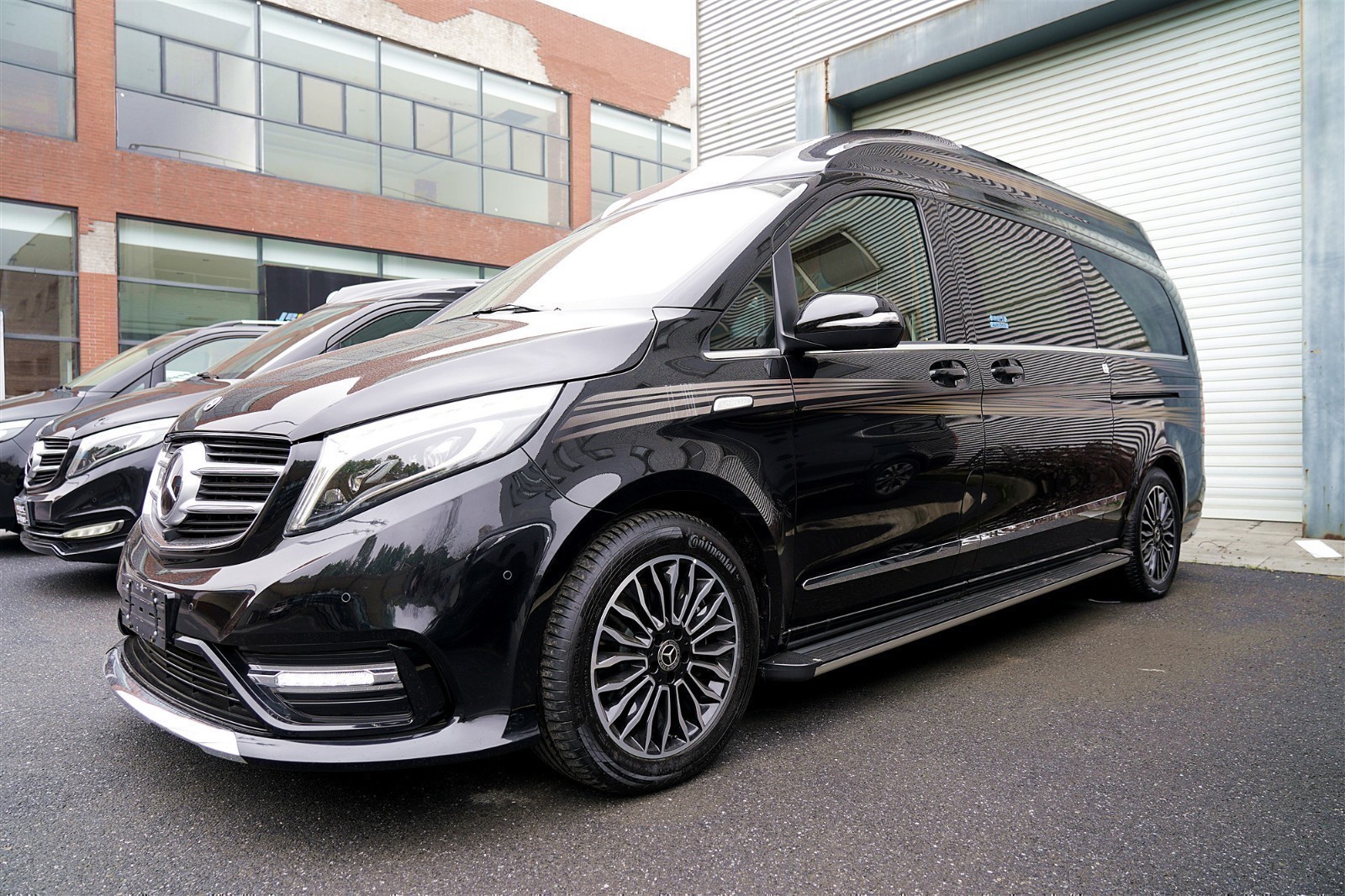 奔驰mpv(奔驰mpv商务车7座)