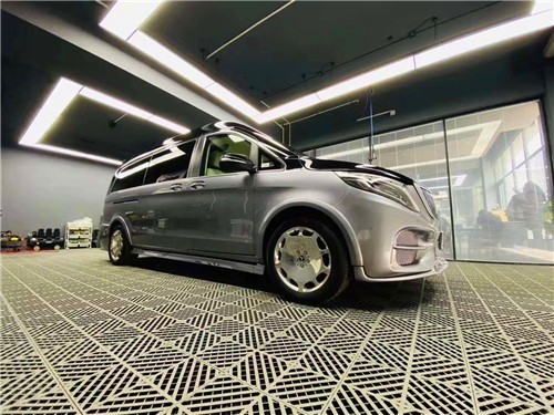 奔驰v260l改装迈巴赫价格双色车身可定制