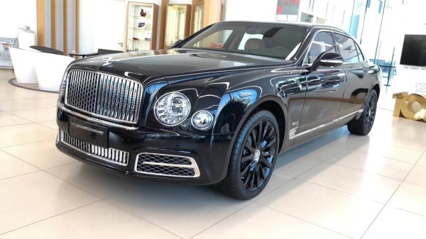 上海20款宾利慕尚典藏版非常强的收藏价值