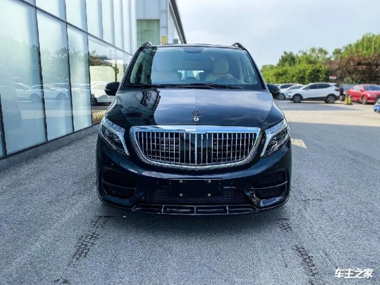 奔驰迈巴赫vs680平顶商务车