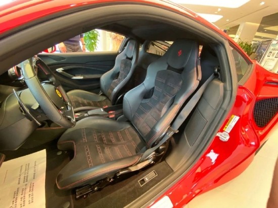 上海叶信名车法拉利f8最高降328万最低279万