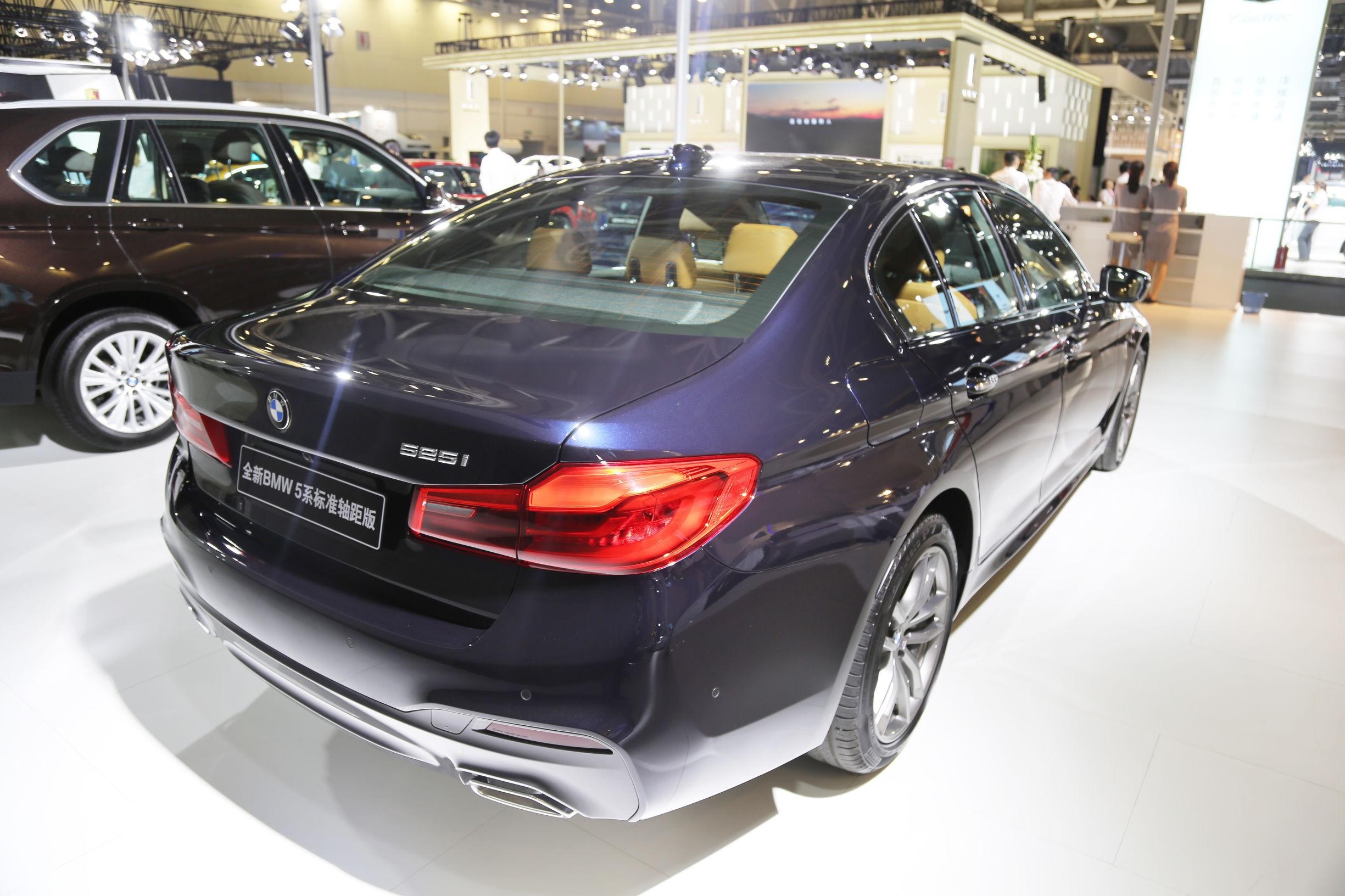 宝马5系 最高让利15万 冰点降价 售全国