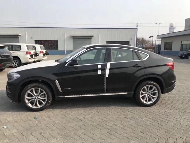 19款宝马x6轿跑无时无刻展现年轻活力气息