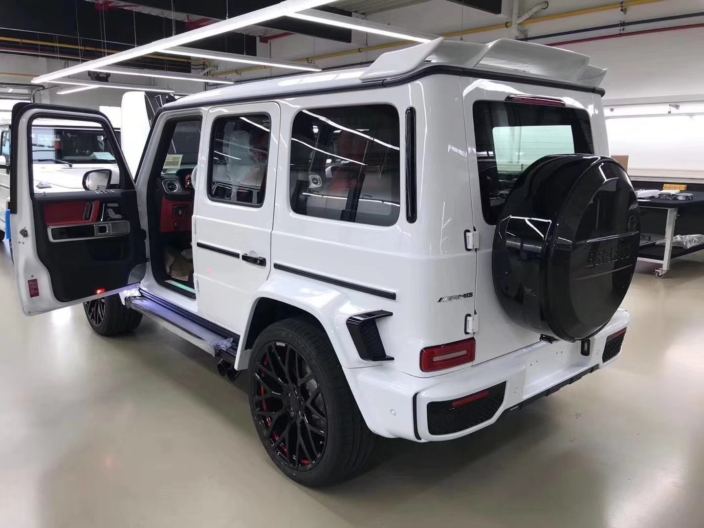 奔驰巴博斯amg700港口现车限时特价