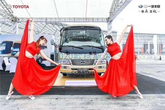 重庆丰田考斯特12座13座14座参数 新款柯斯达车型报价