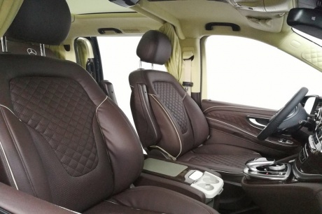 新款奔驰V260尊贵商务车升级改装价格  详细咨询：15068841456
