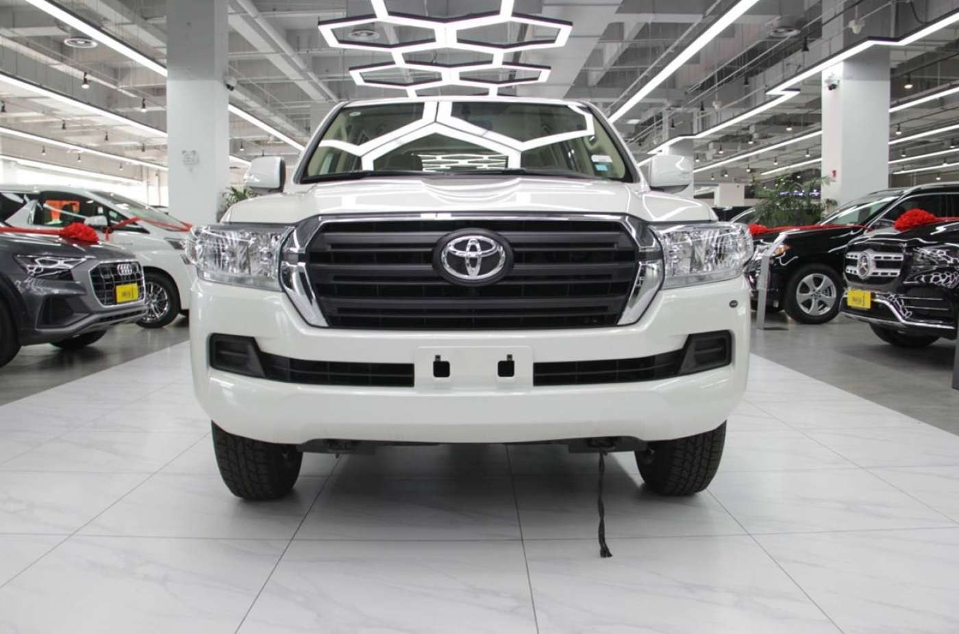 平行进口陆地巡洋舰新款团购钜惠1071万欢迎到店试驾