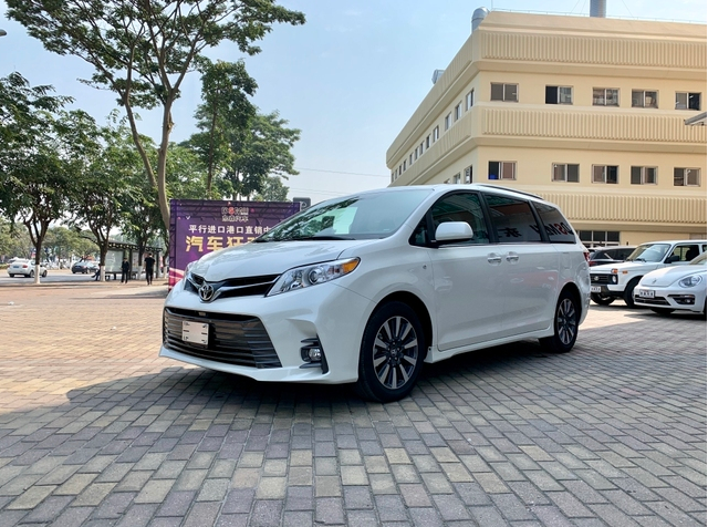 2020款丰田塞纳墨版国六现车到港欢迎咨询