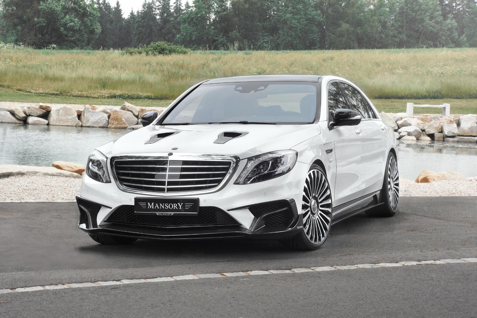 奔馳s級amg s63 的mansory邁莎銳定製計劃 運動型設計和創新技術