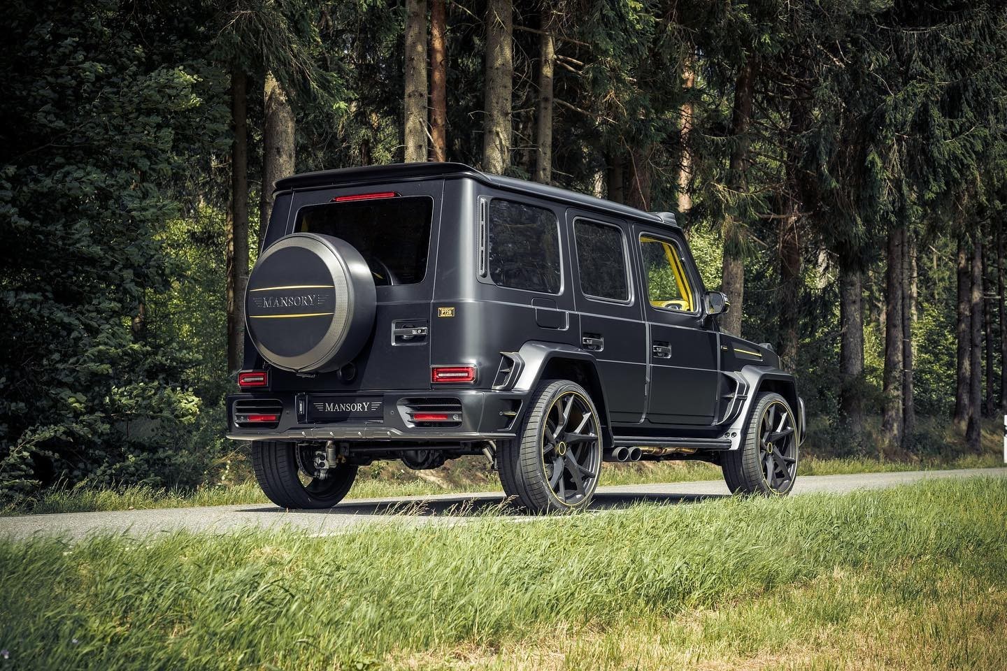 mansory迈莎锐定制梅赛德斯奔驰g级gclass实拍图片鉴赏