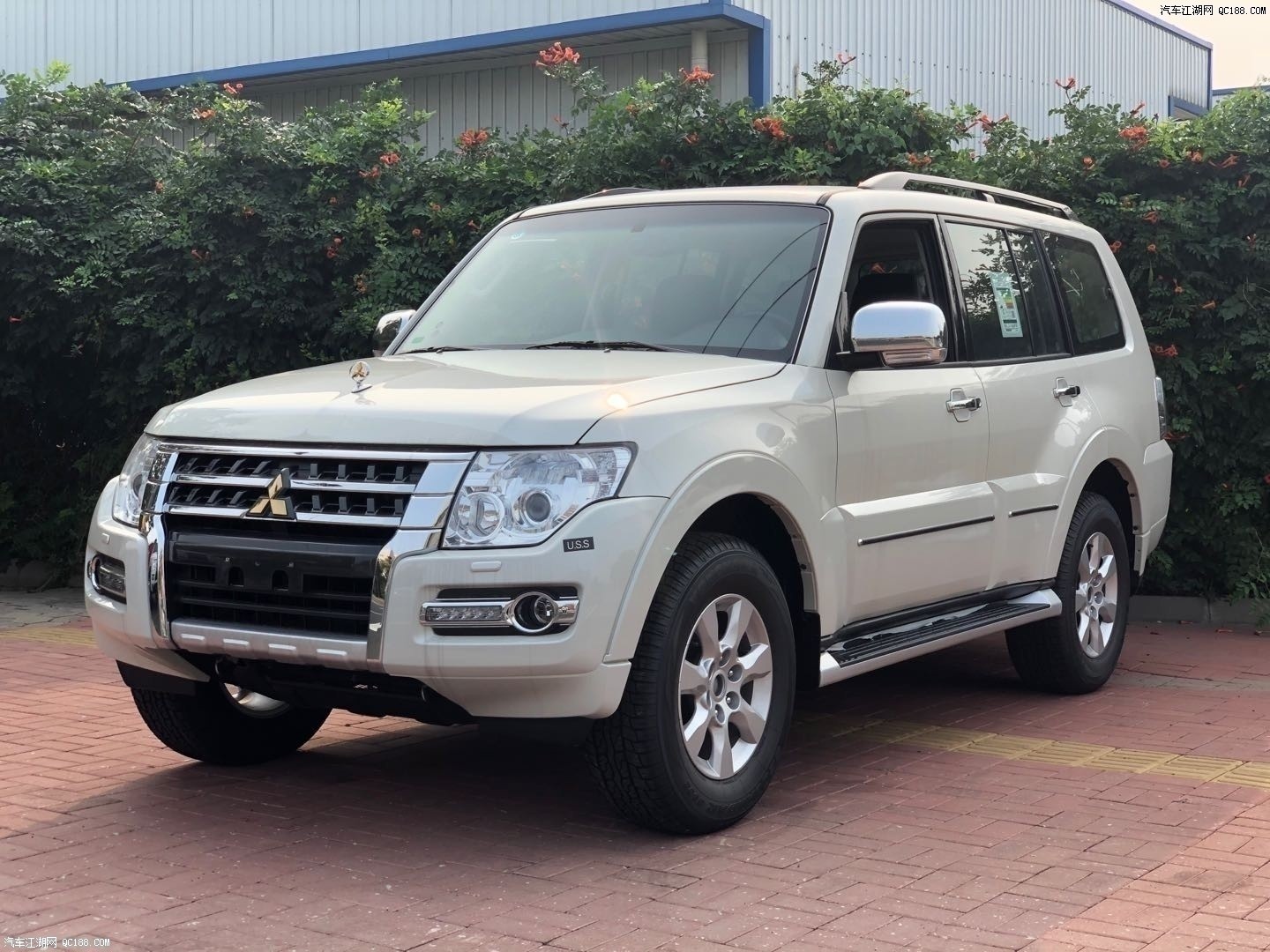 2020款进口中东版三菱帕杰罗v93最新报价