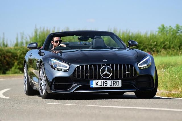 进阶对决 保时捷911 Cabriolet对比AMG GT Roadster 