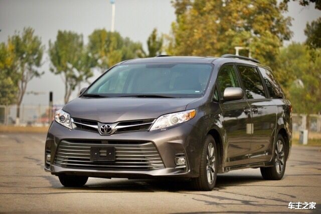20款全新一代加版丰田塞纳详细配置体验